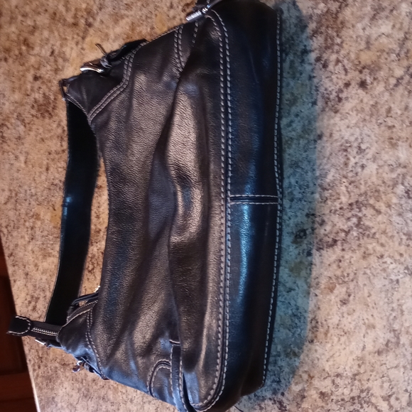 MICHAEL KORS BLACK PEBBLED LEATHER HOBO BAG - Picture 5 of 13